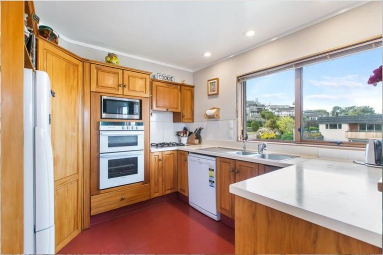 Photo of property in 1/89 Takutai Avenue, Half Moon Bay, Auckland, 2012
