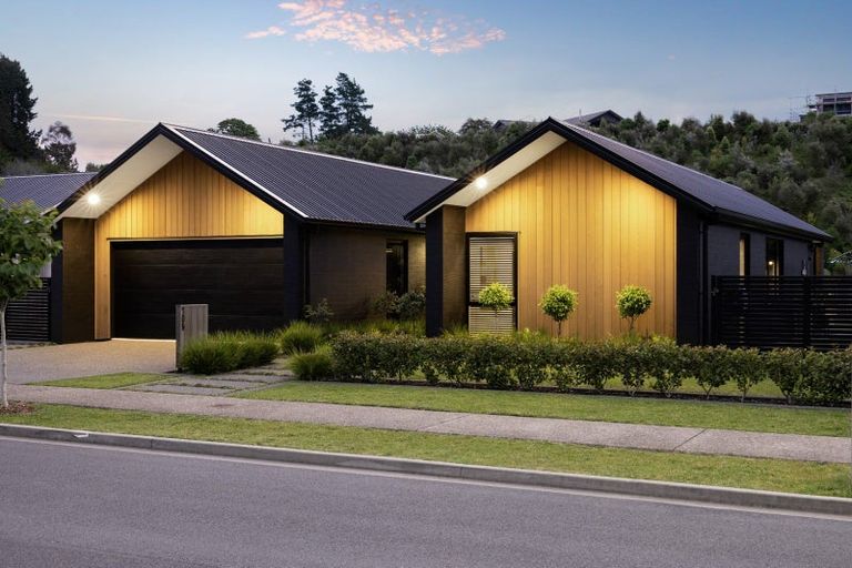 Photo of property in 109 Whakaturou Crescent, Pyes Pa, Tauranga, 3112