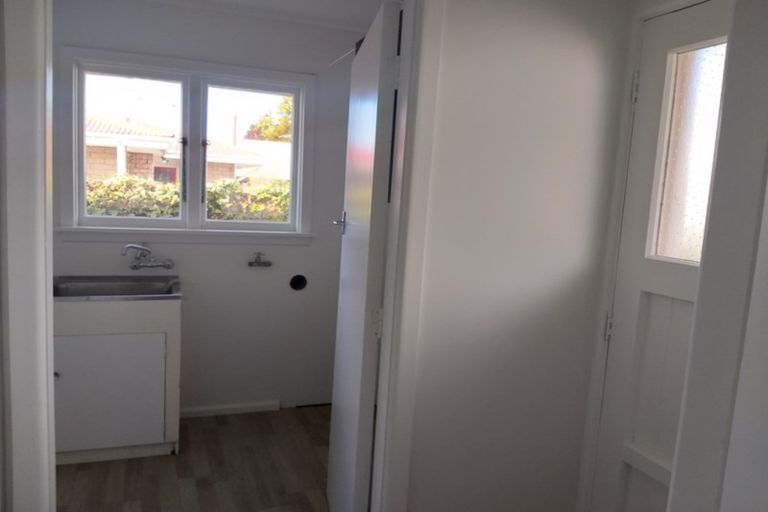 Photo of property in 16 Shearer Avenue, Papanui, Christchurch, 8052