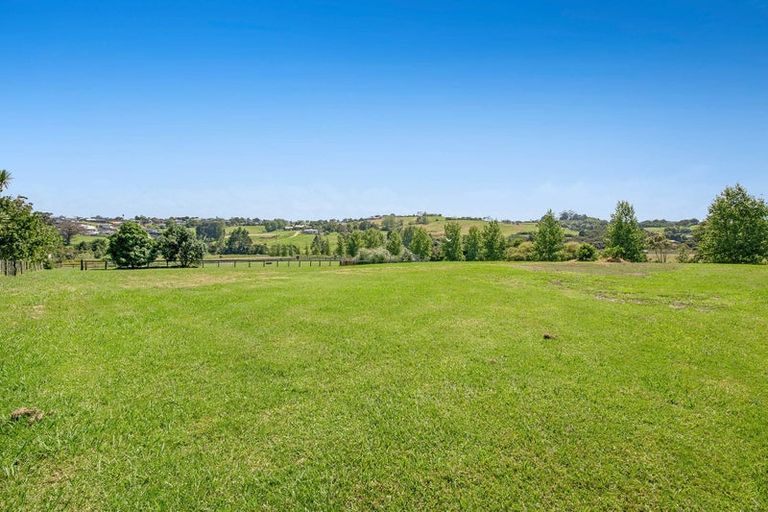 Photo of property in 60 Goodall Road, Snells Beach, 0920