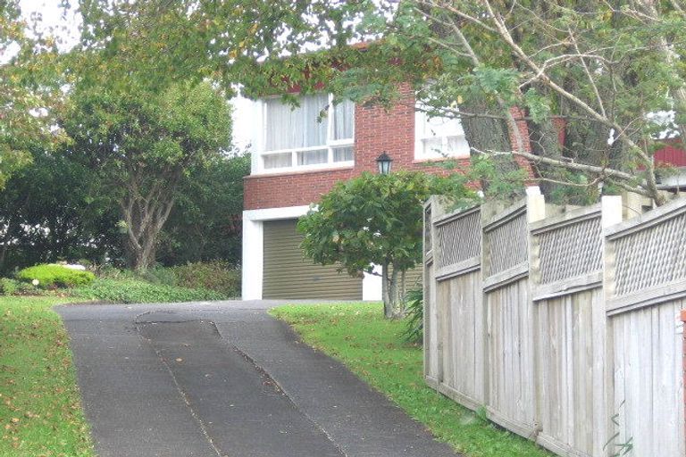 Photo of property in 23 Blue Gum Rise, Sunnyhills, Auckland, 2010