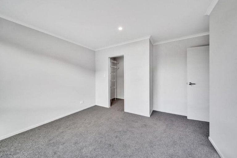 Photo of property in 20 County Drive, Hawera, 4610