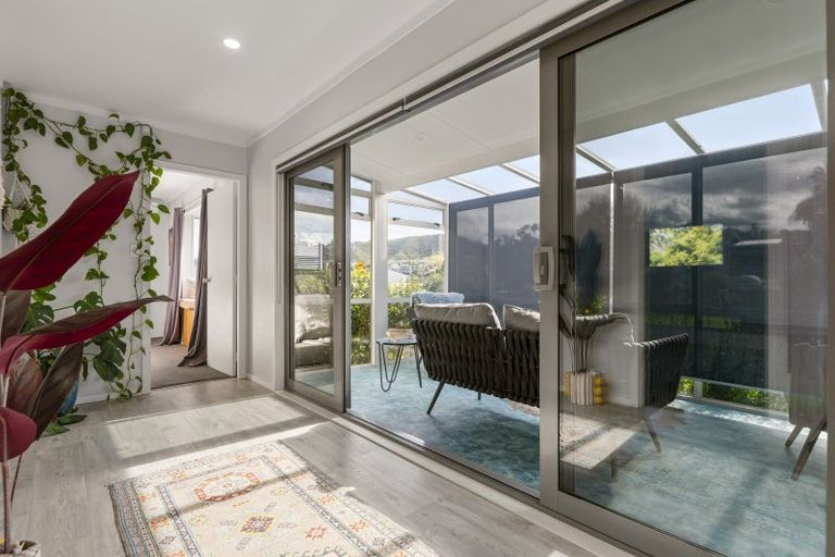 Photo of property in 10 Hillview Road, Waihi Beach, 3611