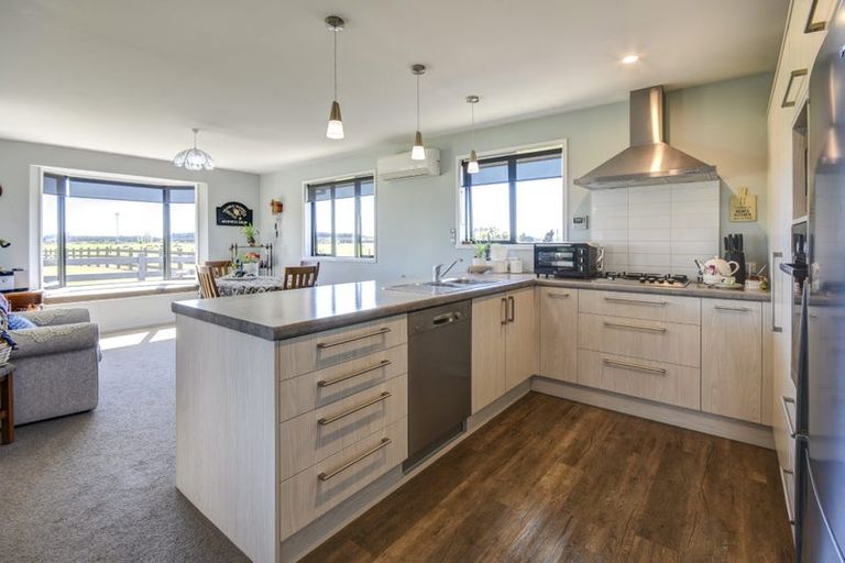 Photo of property in 46 Brockelbank Drive, Kaiapoi, 7630