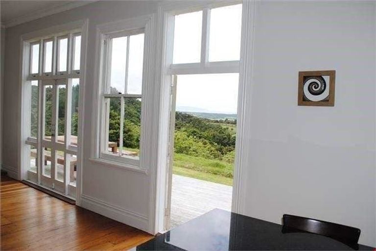 Photo of property in 9 Te Arai Point Road, Te Arai, Wellsford, 0975