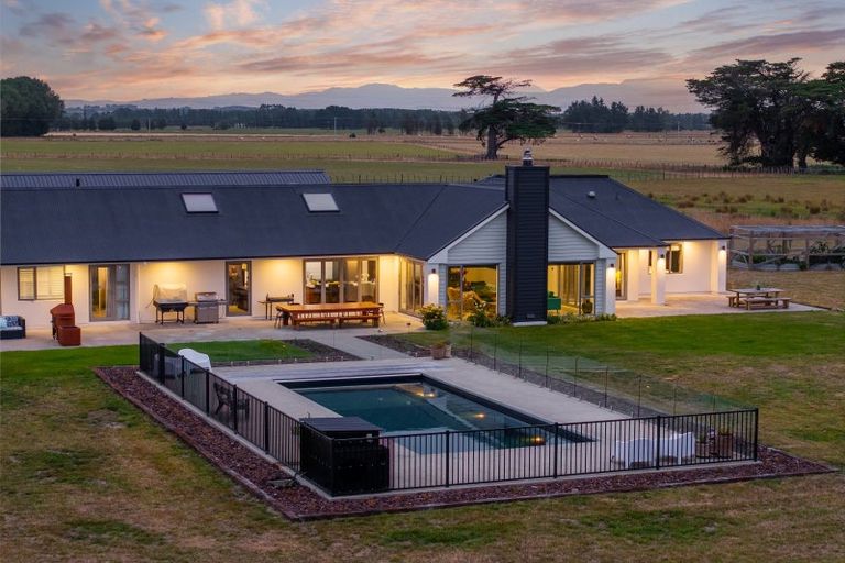 Photo of property in 20 Britton Avenue, Morison Bush, Greytown, 5794