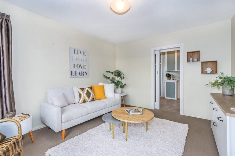 Photo of property in 2/3 Dominion Avenue, Spreydon, Christchurch, 8024