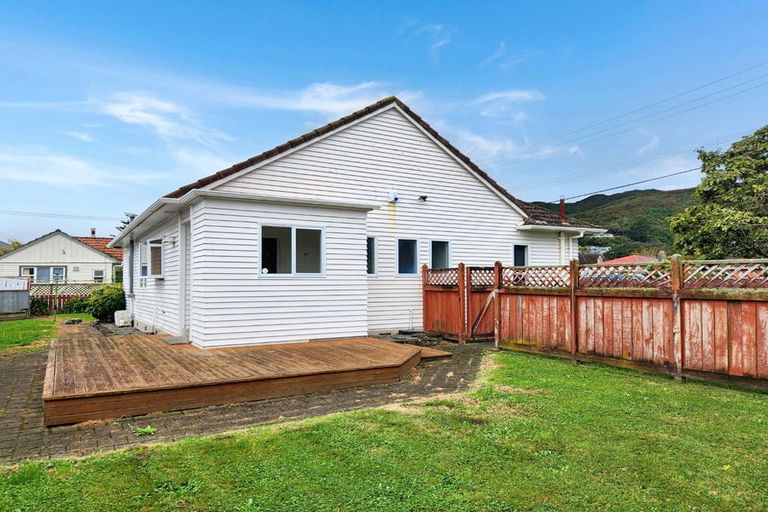 Photo of property in 159 Waiwhetu Road, Waterloo, Lower Hutt, 5011