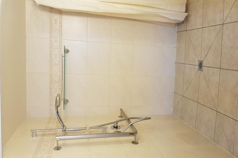 Photo of property in Orchard Cottages, 312/6 Point Road, Monaco, Nelson, 7011