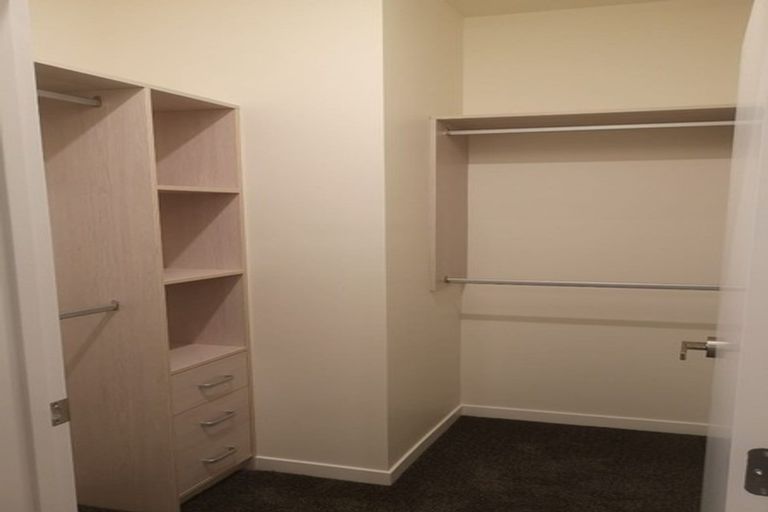 Photo of property in 4 Joseph Kokich Avenue, Swanson, Auckland, 0614