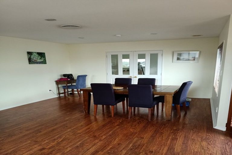 Photo of property in 7 Morpeth Street, Johnsonville, Wellington, 6037