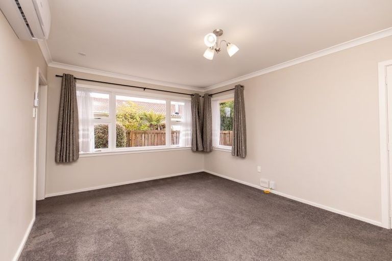 Photo of property in 1/53 Glenmore Avenue, Casebrook, Christchurch, 8051