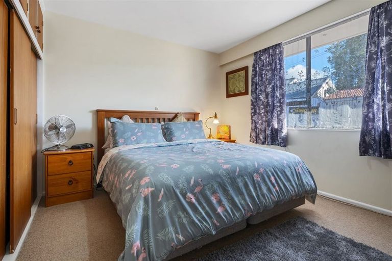 Photo of property in 2/38 Brookside Terrace, Bryndwr, Christchurch, 8053