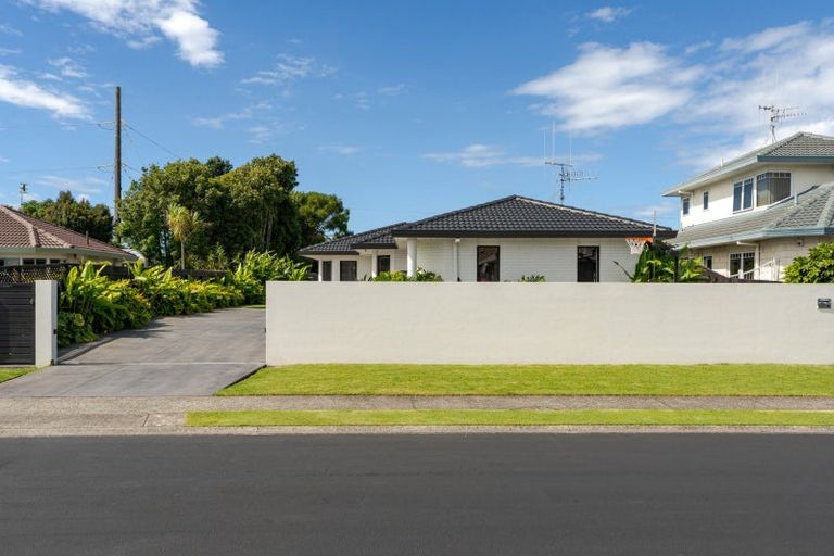 Photo of property in 10 Oleander Lane, Mount Maunganui, 3116