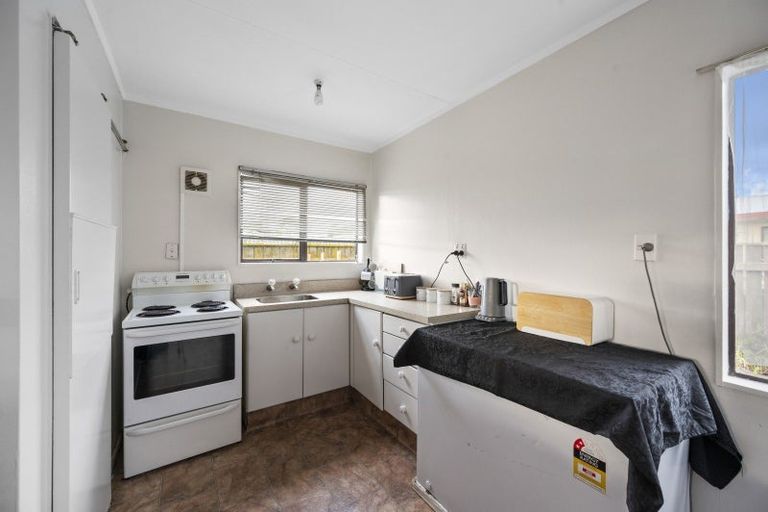 Photo of property in 16a Tarbet Street, Flaxmere, Hastings, 4120