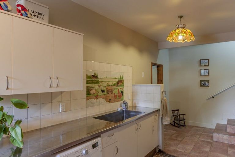 Photo of property in 295 Porangahau Road, Waipukurau, 4282