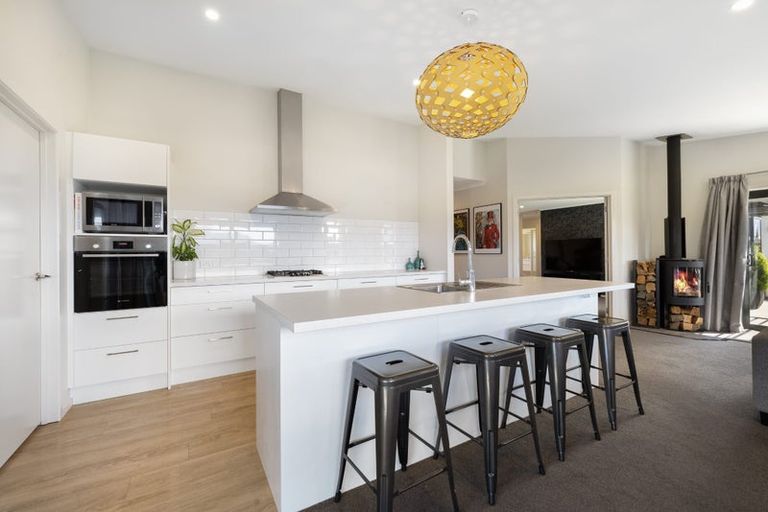 Photo of property in 12 Sawdon Street, Wanaka, 9305