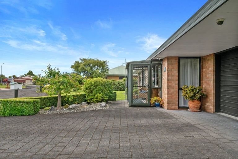 Photo of property in 4 Ashmore Place, Fairy Springs, Rotorua, 3015