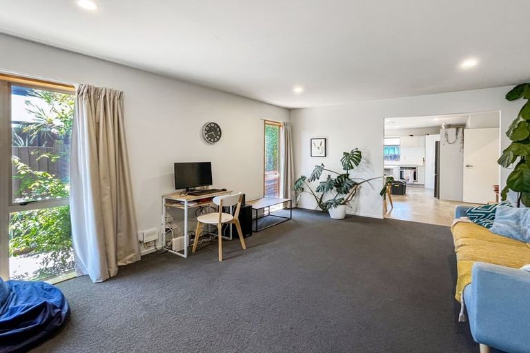 Photo of property in 28 Allard Street, Edgeware, Christchurch, 8013