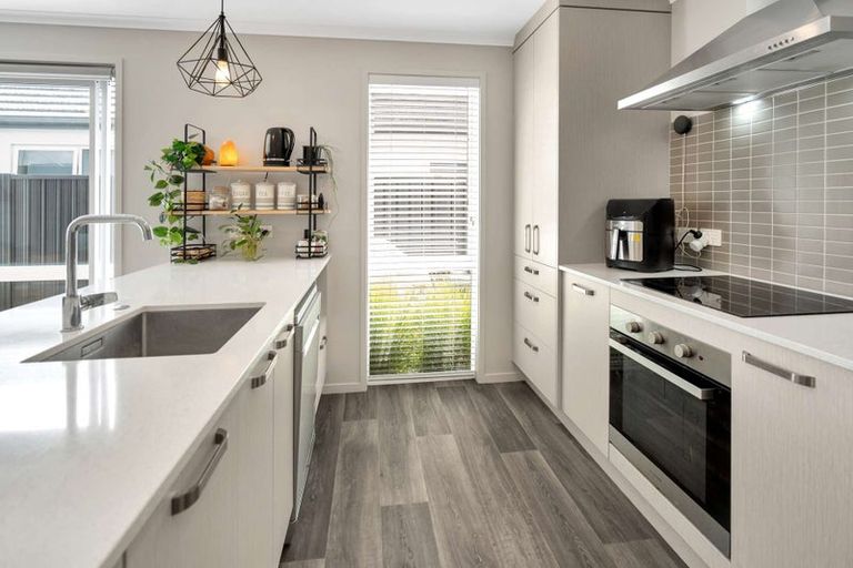 Photo of property in 12 Empire Crescent, Papamoa, 3118