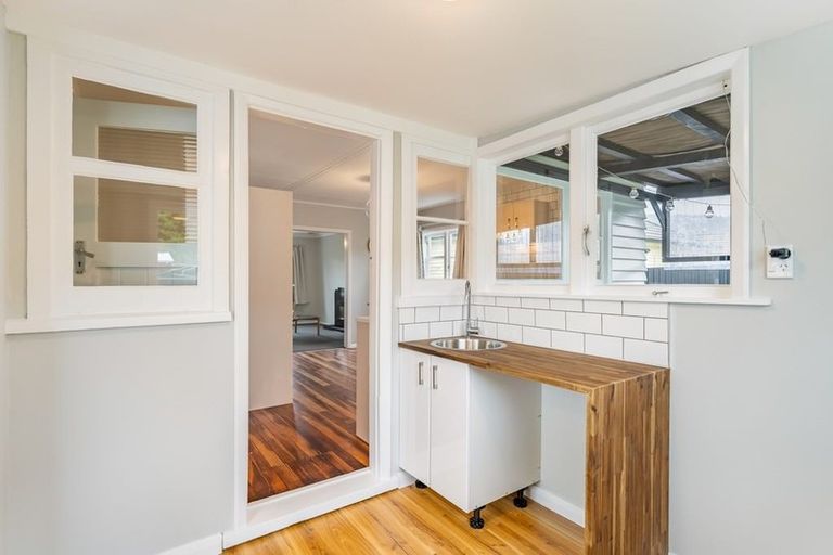 Photo of property in 62 Main Road, Wainuiomata, Lower Hutt, 5014