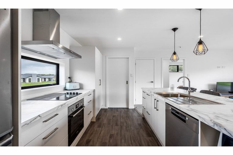 Photo of property in 87 Blairlogie Close, Otatara, 9879