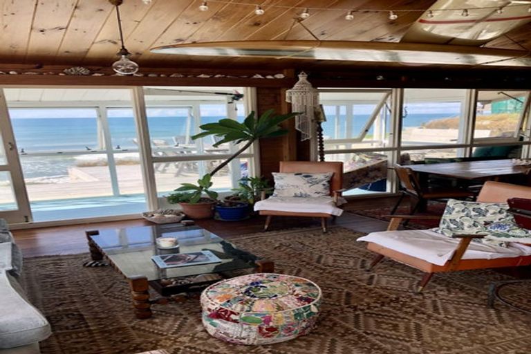 Photo of property in 349 Pukehina Parade, Pukehina, Te Puke, 3189