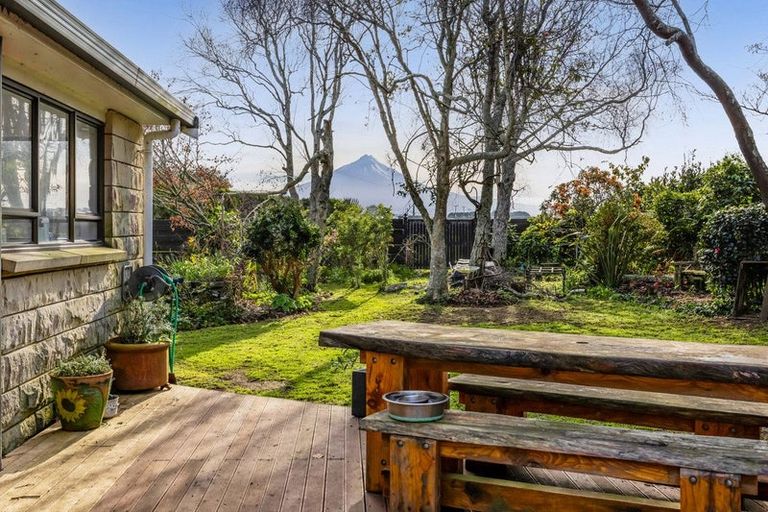 Photo of property in 248 Oeo Road, Otakeho, Hawera, 4678