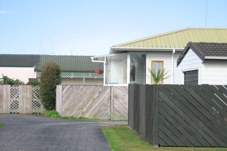 Photo of property in 35c Garland Drive, St Andrews, Hamilton, 3200