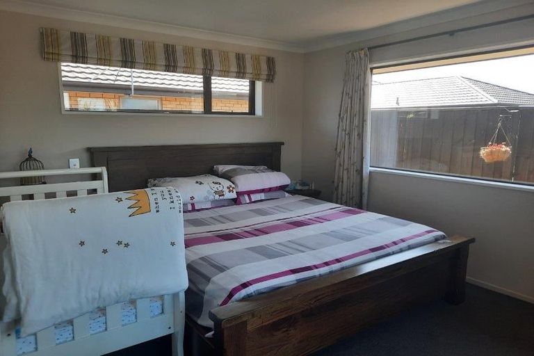 Photo of property in 43 Hayson Drive, Kaiapoi, 7630