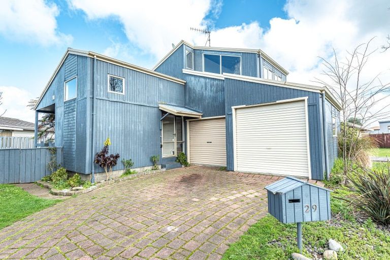 Photo of property in 29 Exeter Crescent, Springvale, Whanganui, 4501
