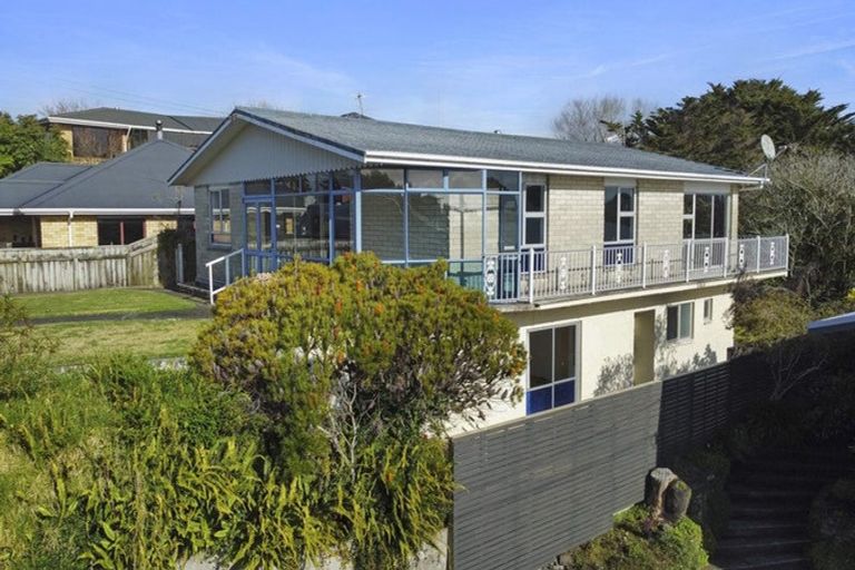 Photo of property in 312 Tukapa Street, Hurdon, New Plymouth, 4310