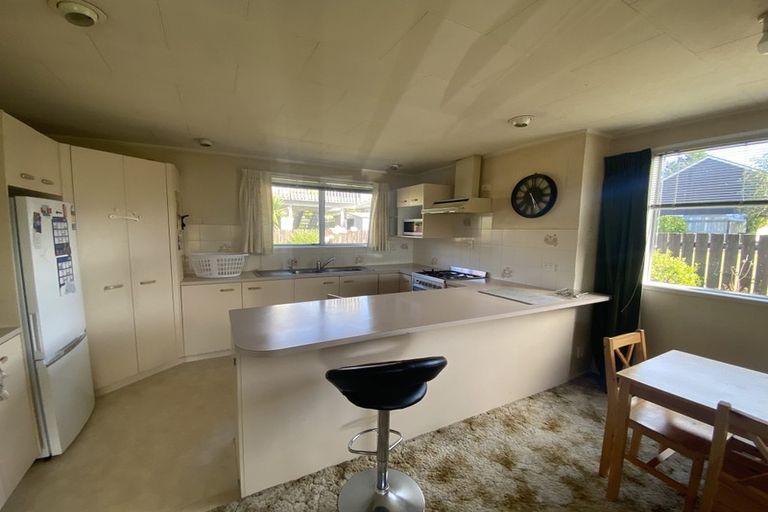 Photo of property in 5/39 Norcross Avenue, Henderson, Auckland, 0612