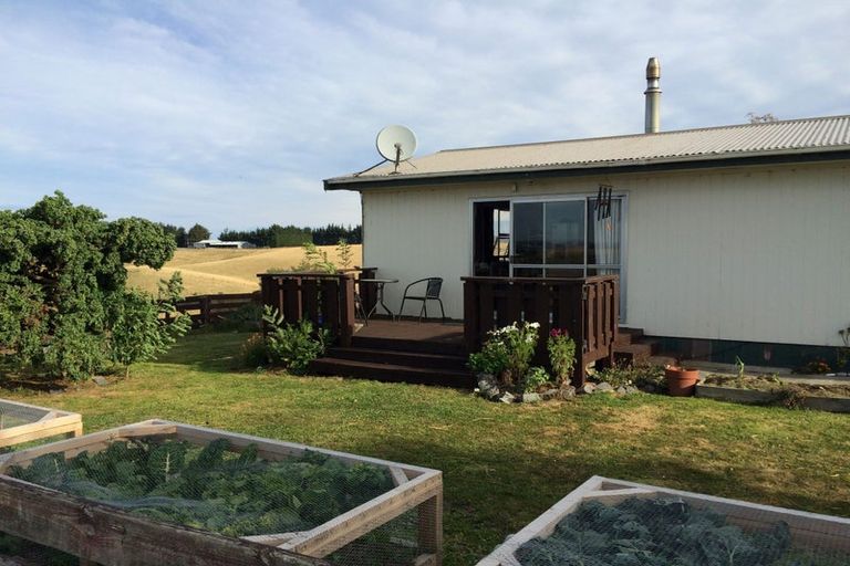 Photo of property in 86 Totara Island Road, Clifton, Balclutha, 9273