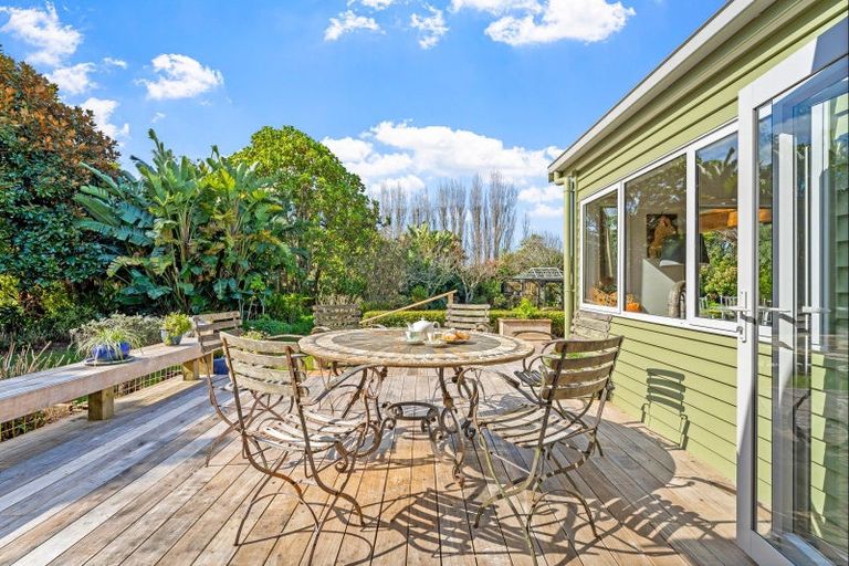 Photo of property in 231 Omaha Flats Road, Point Wells, Warkworth, 0986