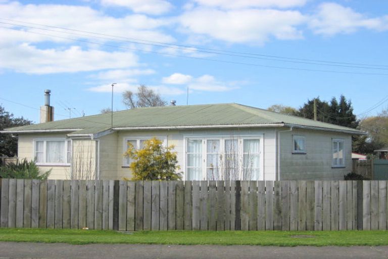 Photo of property in 14 Hydro Road, Edgecumbe, 3120