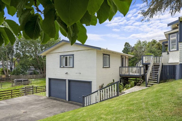 Photo of property in 22 North Crescent, Kaukapakapa, 0873