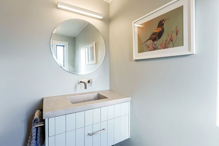 Photo of property in 7 Tutere Street, Waikanae Beach, Waikanae, 5036