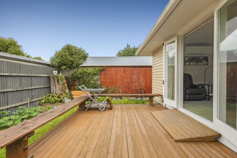 Photo of property in 187h High Street, Oxford, 7430