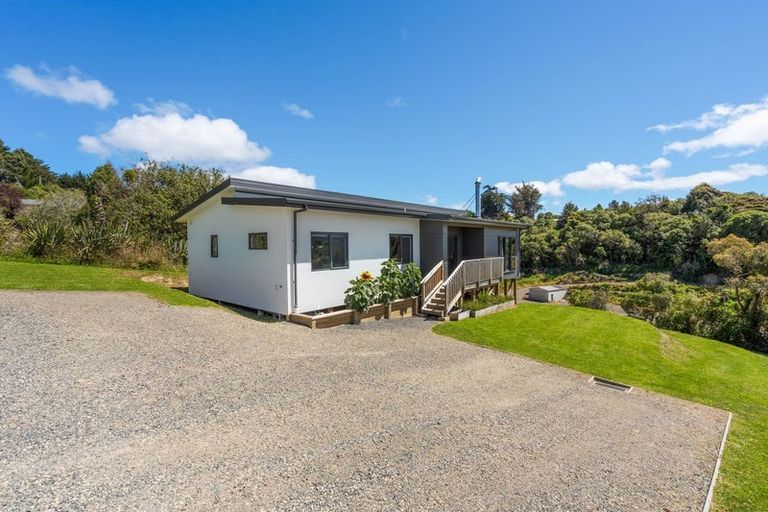 Photo of property in 1703 Highcliff Road, Portobello, Dunedin, 9014