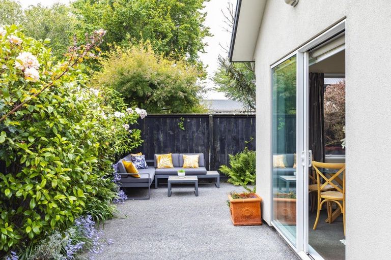 Photo of property in 4/6 Kauri Street, Riccarton, Christchurch, 8041