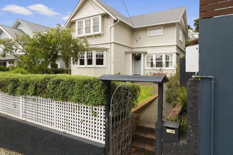 Photo of property in 31 Rimu Road, Kelburn, Wellington, 6012