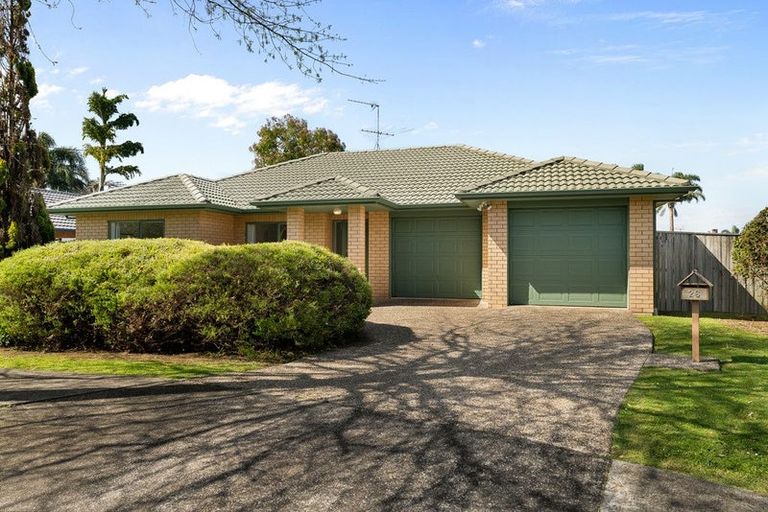 Photo of property in 26 Glencalder Place, Wattle Downs, Auckland, 2103