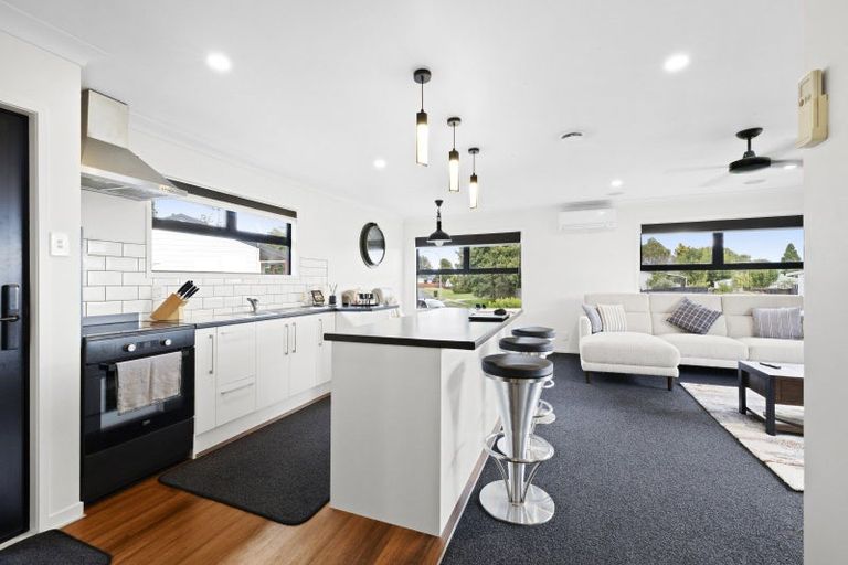 Photo of property in 13b Rewarewa Street, Owhata, Rotorua, 3010