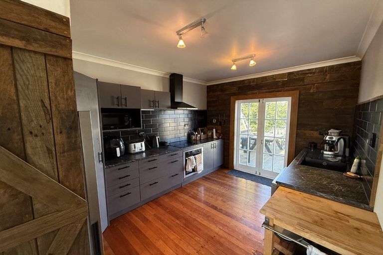 Photo of property in 2 Lowry Terrace, Marewa, Napier, 4110