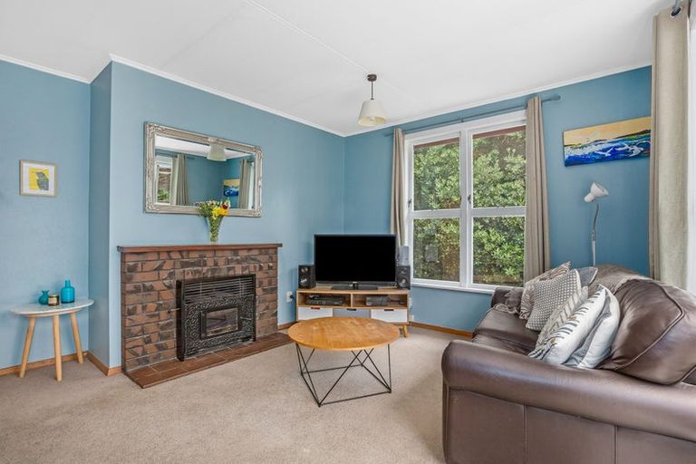 Photo of property in 169 Conclusion Street, Ascot Park, Porirua, 5024