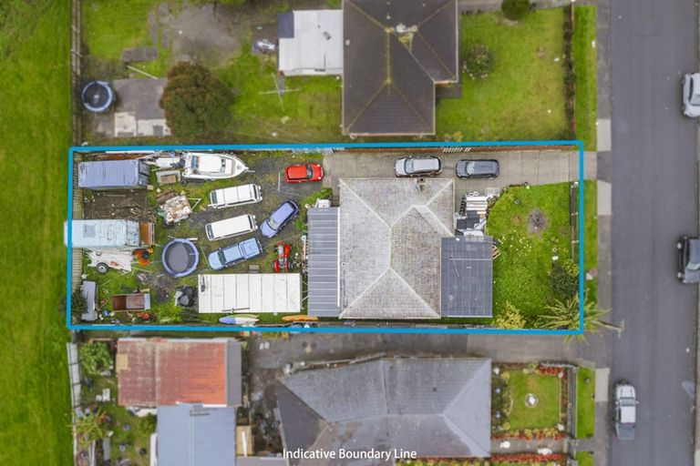 Photo of property in 73 Blake Road, Mangere East, Auckland, 2024