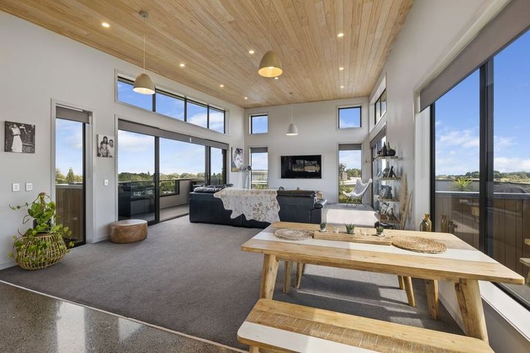 Photo of property in 16a Links Drive, Waiwhakaiho, New Plymouth, 4312