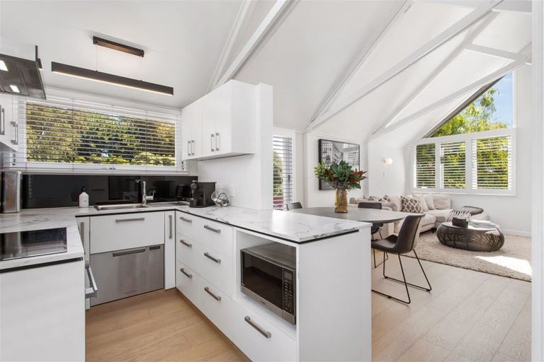 Photo of property in 1 Rugby Street, Merivale, Christchurch, 8014