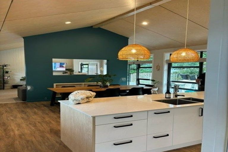 Photo of property in 87 Otaihanga Road, Otaihanga, Paraparaumu, 5036